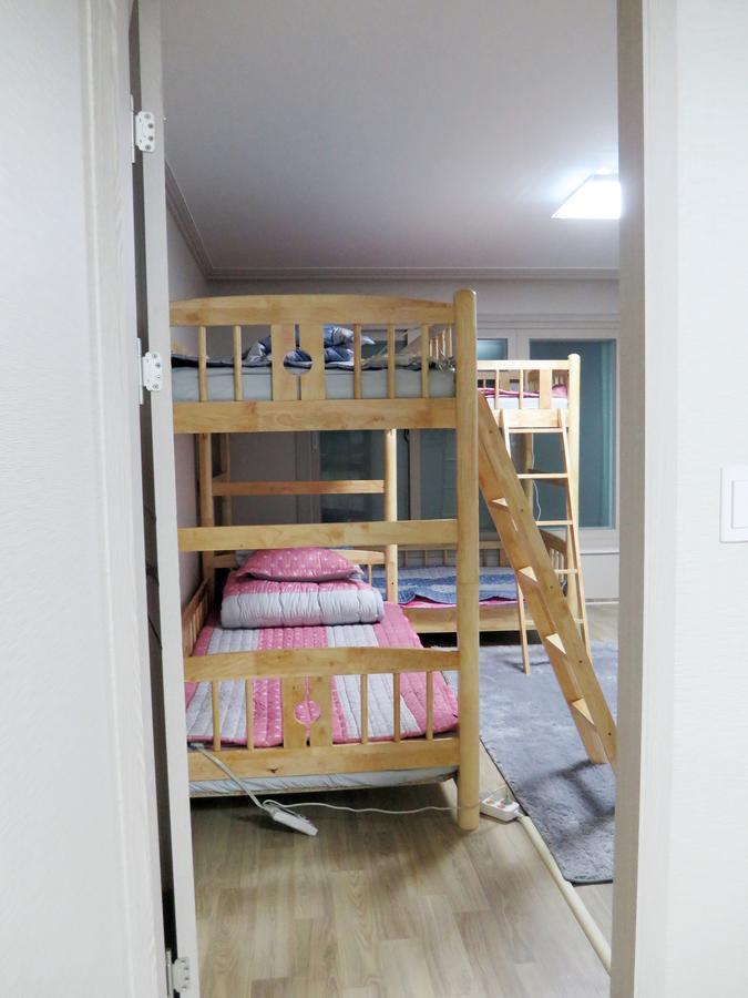 Honey House Hotel Busan Eksteriør billede